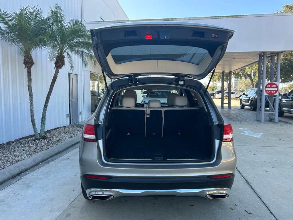 Used 2019 Mercedes-Benz GLC 300 4MATIC image 42