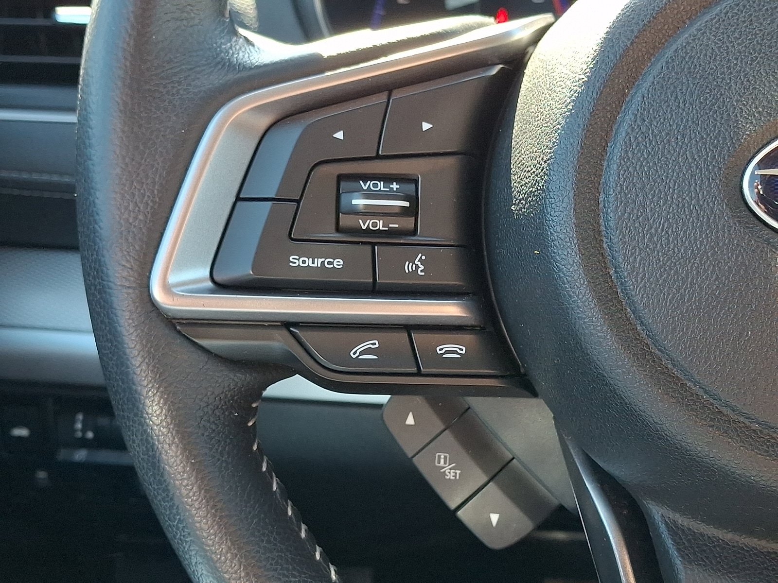 Used 2019 Subaru Legacy 2.5i Premium AWD/4WD image 23