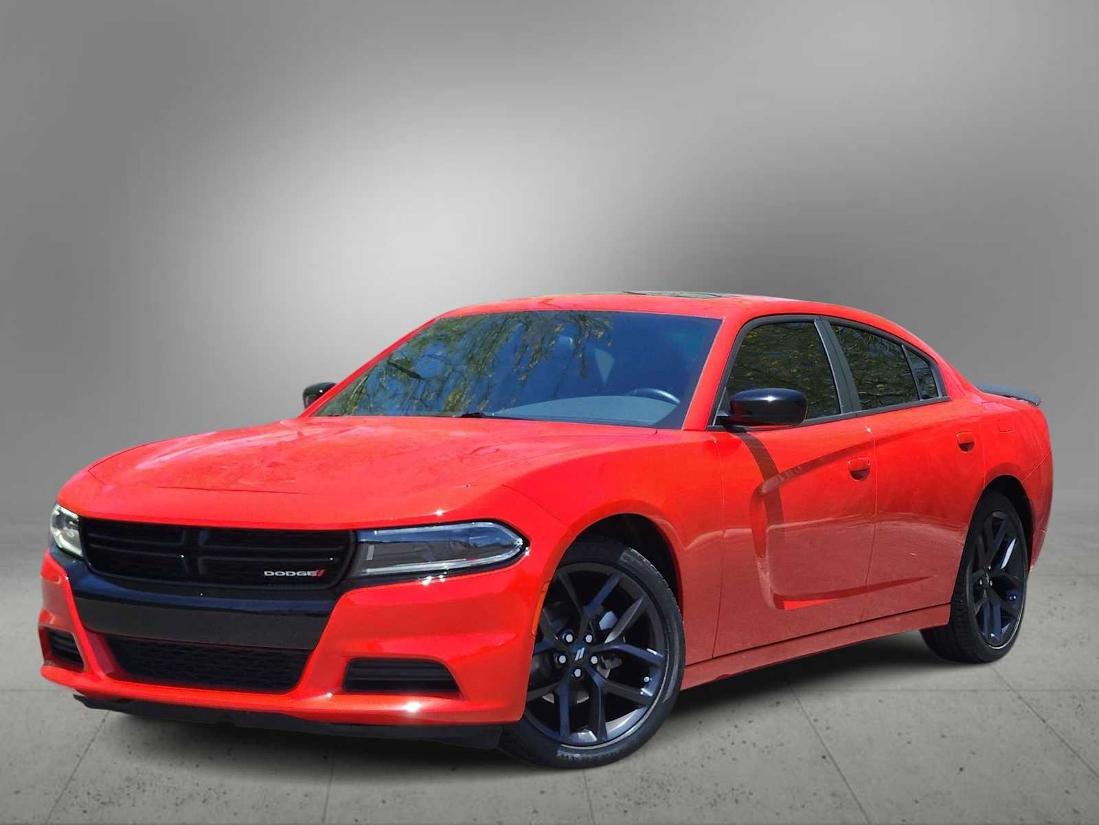 Used 2022 Dodge Charger SXT w/ Blacktop Package RWD image 1
