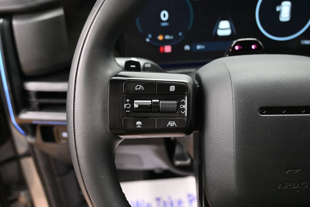 Used 2024 Hyundai Santa Fe Calligraphy FWD image 19