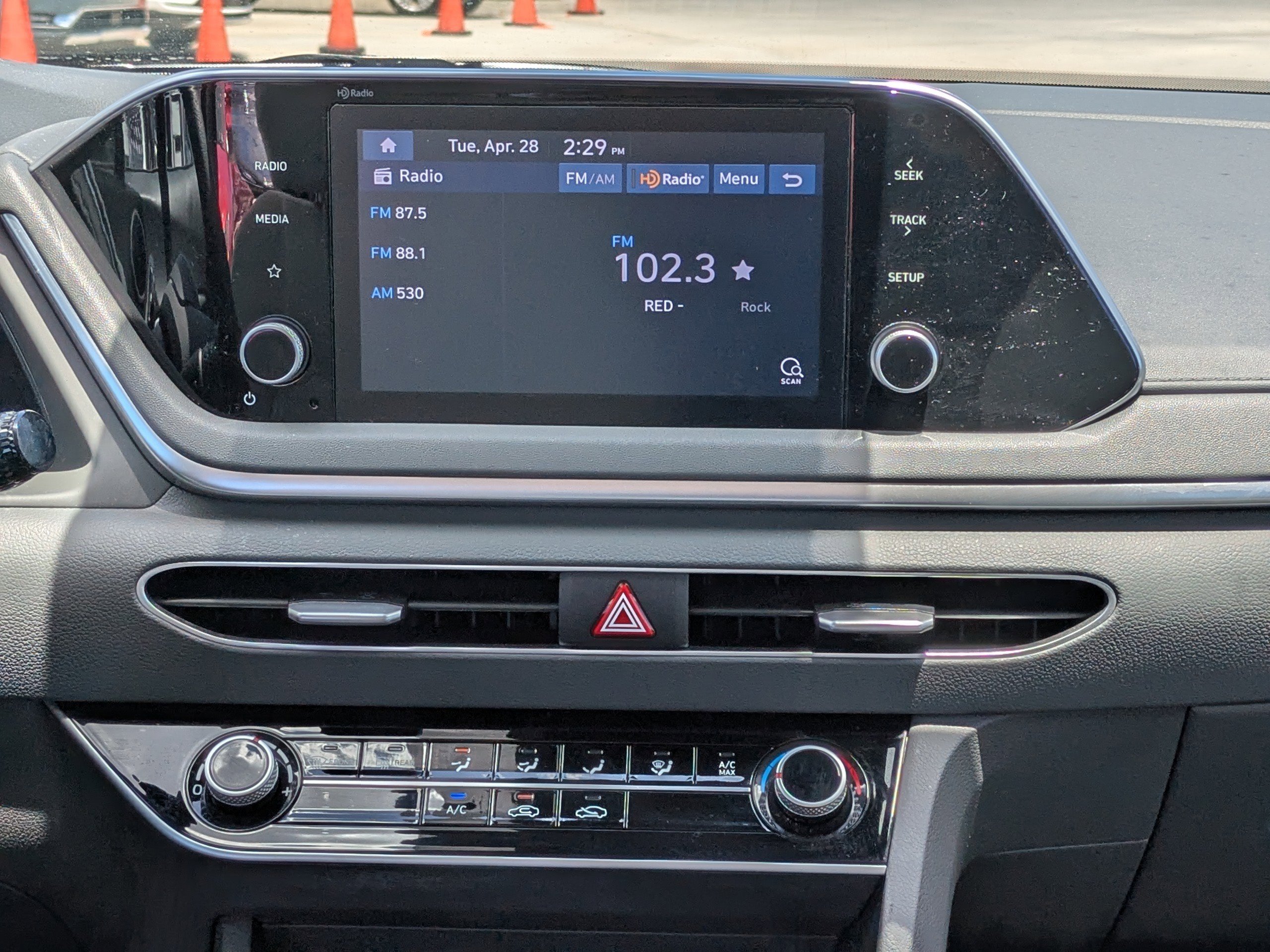 Certified 2023 Hyundai Sonata SE FWD image 16