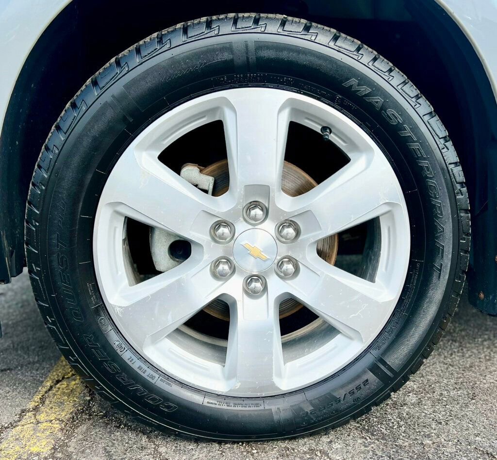 Used 2017 Chevrolet Traverse Premier image 30