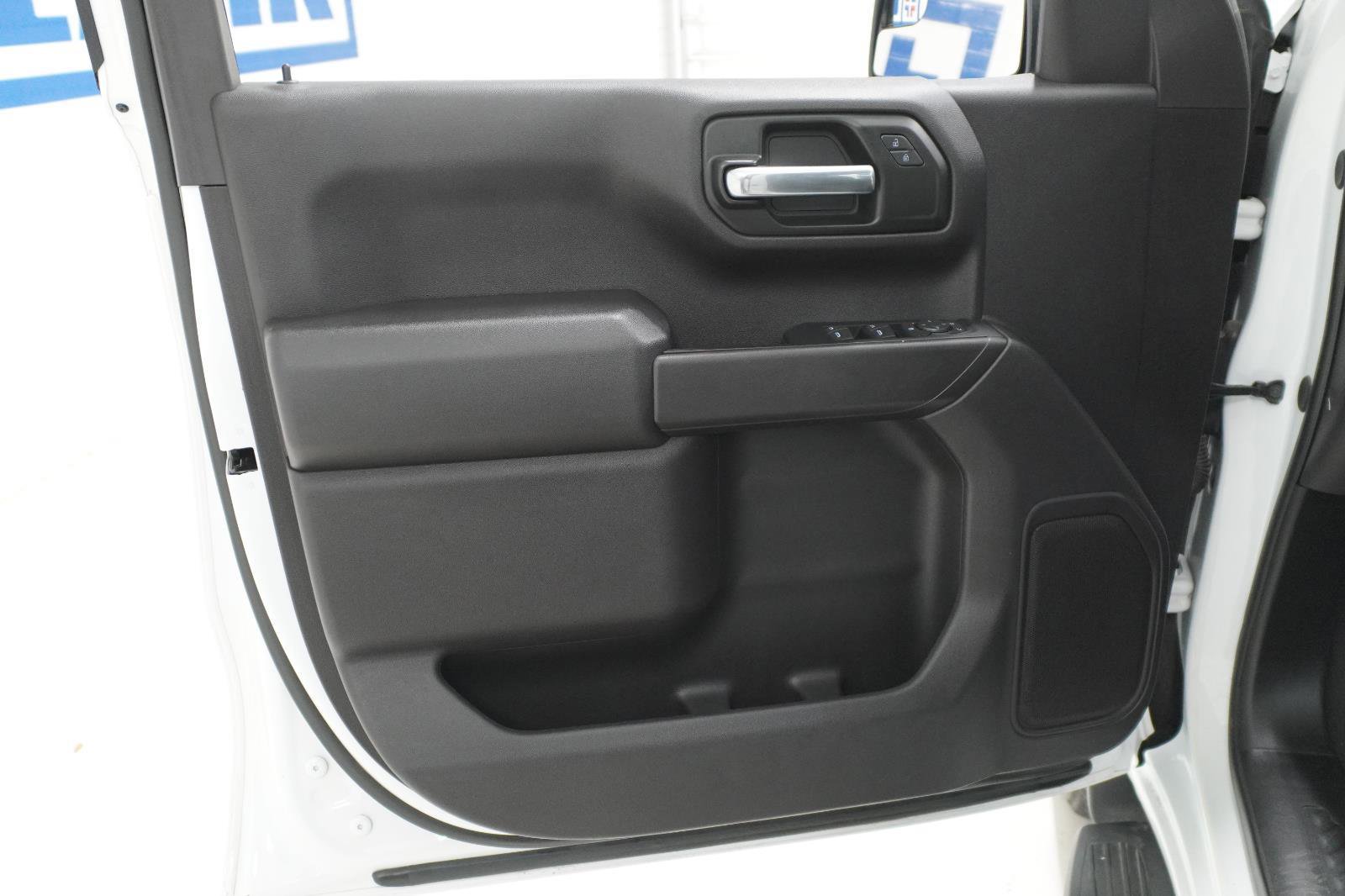 Used 2024 Chevrolet Silverado 1500 Custom AWD/4WD image 10