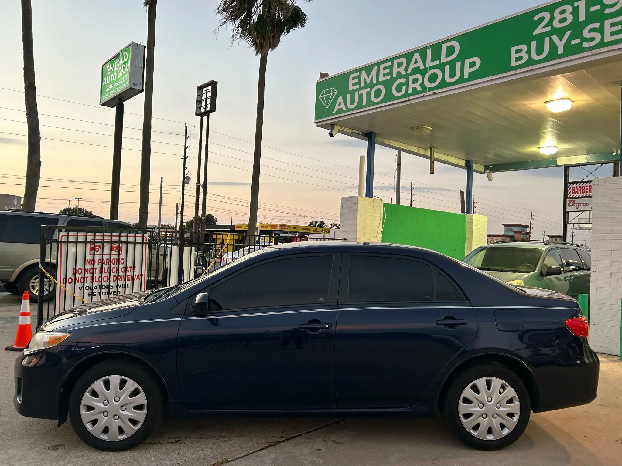 Used 2012 Toyota Corolla LE image 3