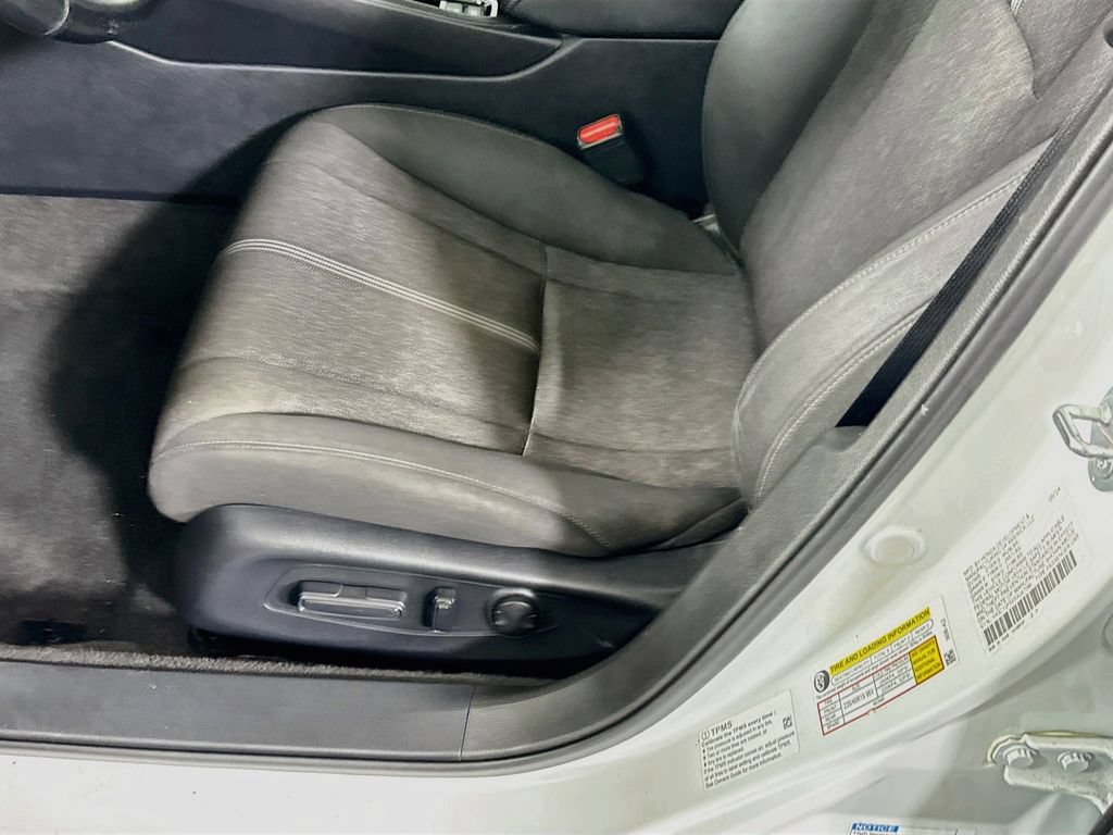 Used 2024 Honda Accord Sport image 23