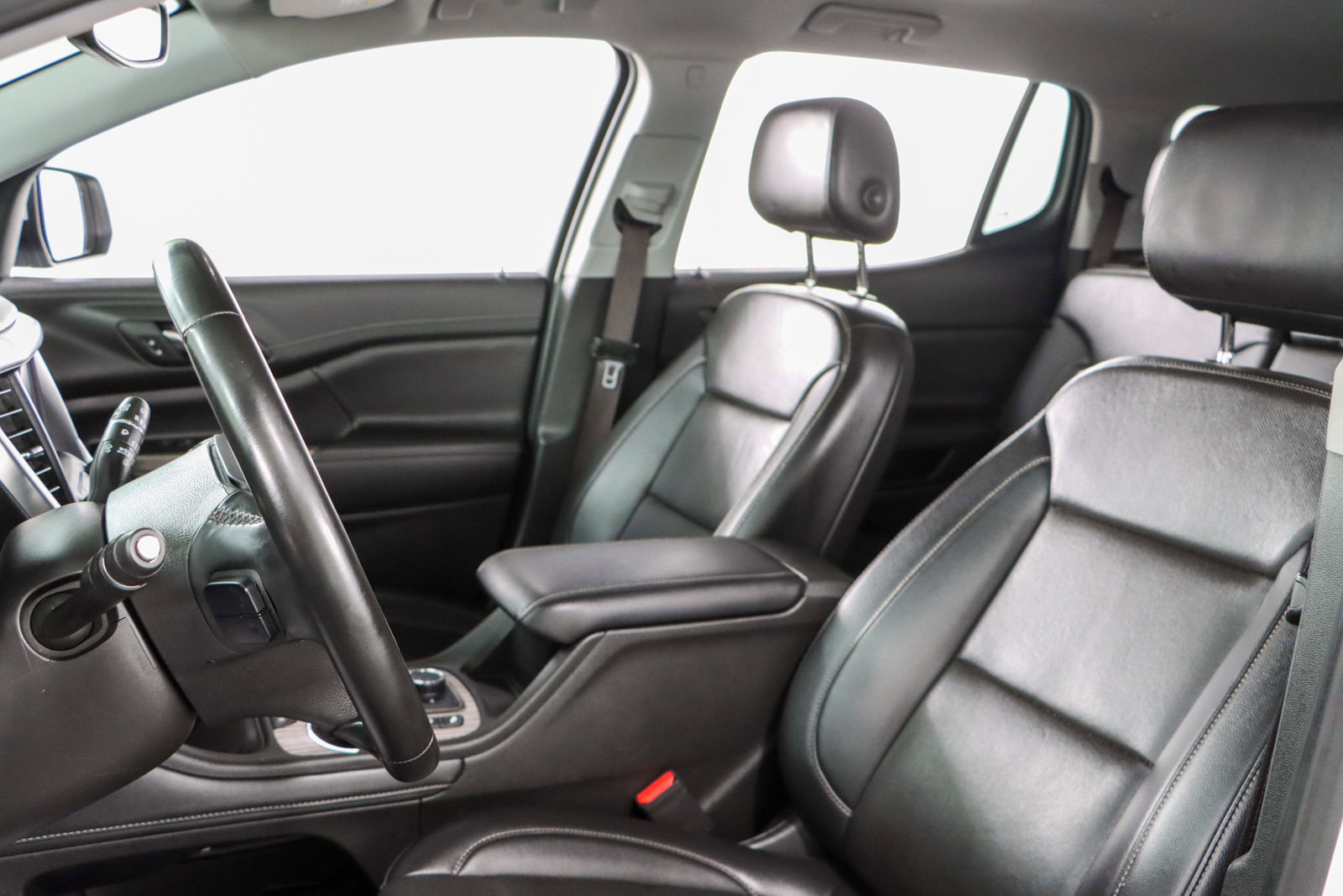 Used 2023 GMC Acadia SLT FWD image 24