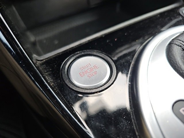 Used 2019 Volkswagen Beetle 2.0T Final Edition SEL image 31