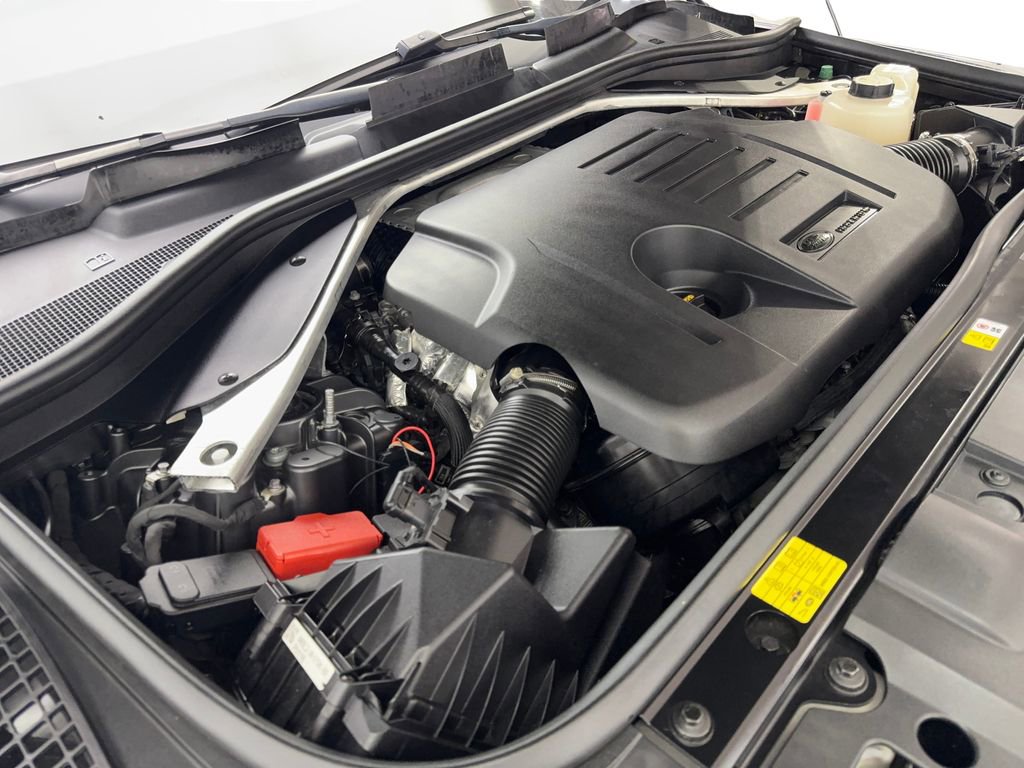 Used 2024 Land Rover Range Rover Sport SE image 73