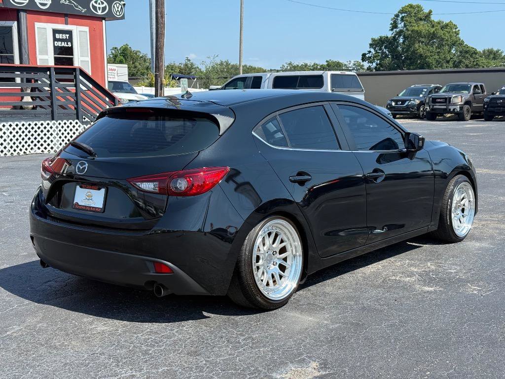 Used 2016 MAZDA MAZDA3 i Sport w/ Preferred Equipment Package image 5