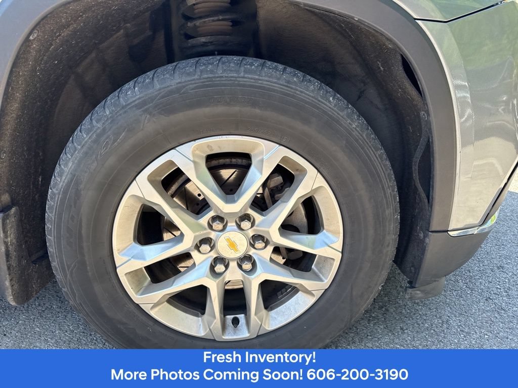 Used 2019 Chevrolet Traverse LT AWD/4WD image 4