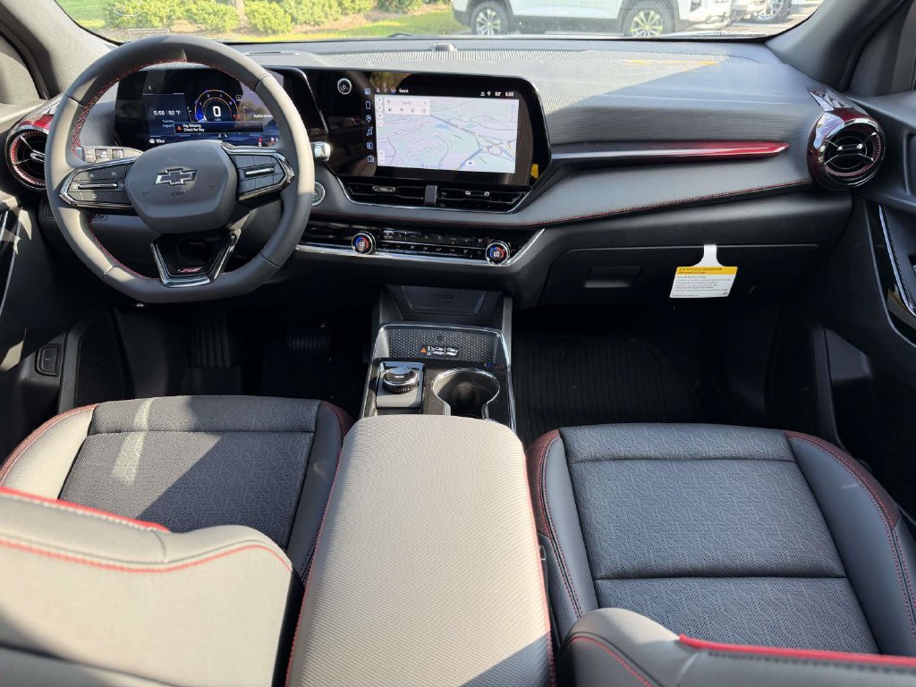 New 2027 Chevrolet Equinox RS w/ Safety and Technology Package FWD image 3