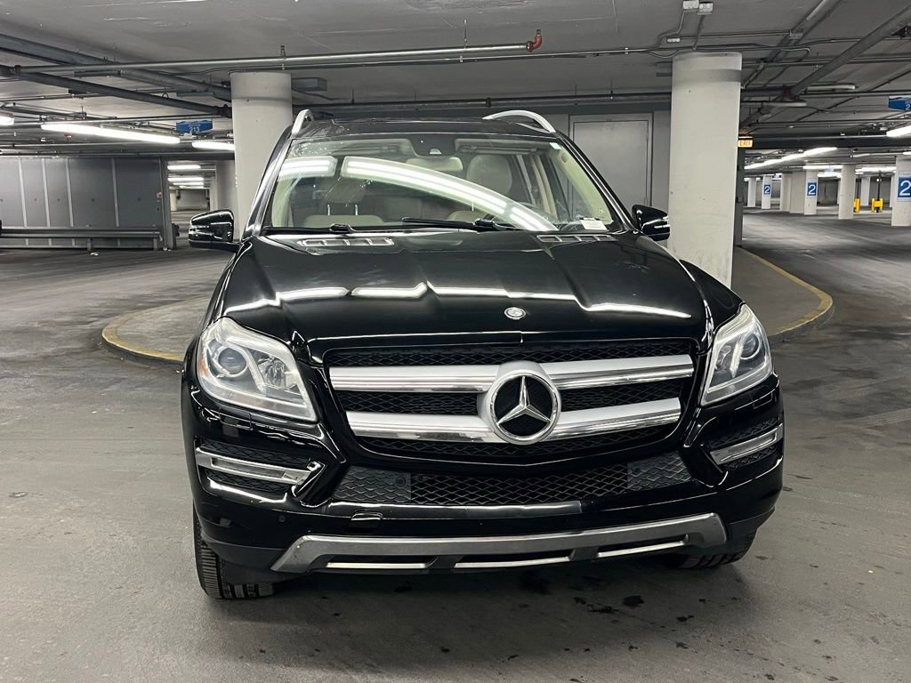 Used 2014 Mercedes-Benz GL 450 4MATIC image 31