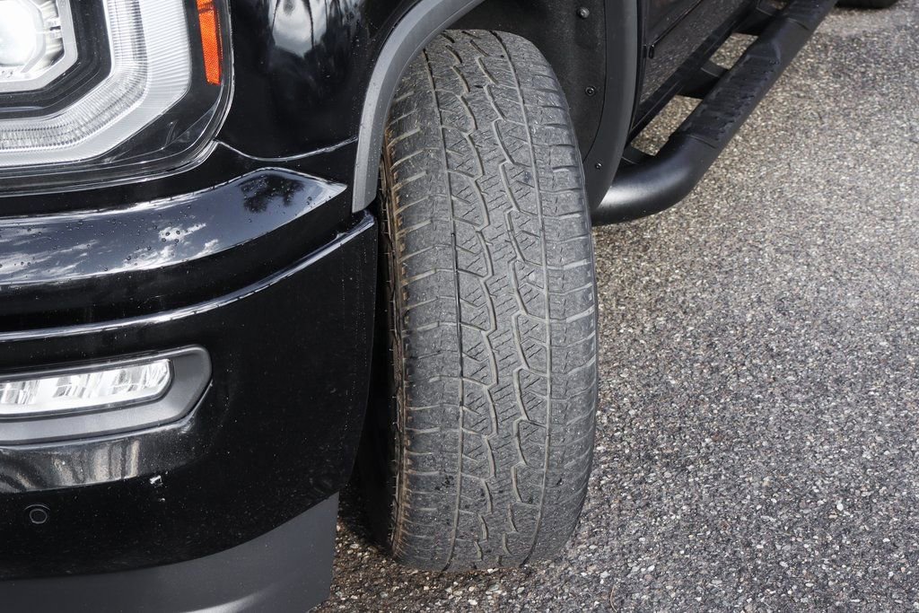Used 2018 GMC Sierra 1500 SLT AWD/4WD image 47