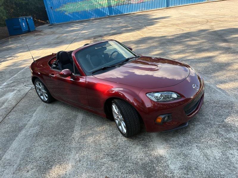 Used 2013 MAZDA MX-5 Miata Grand Touring RWD image 2