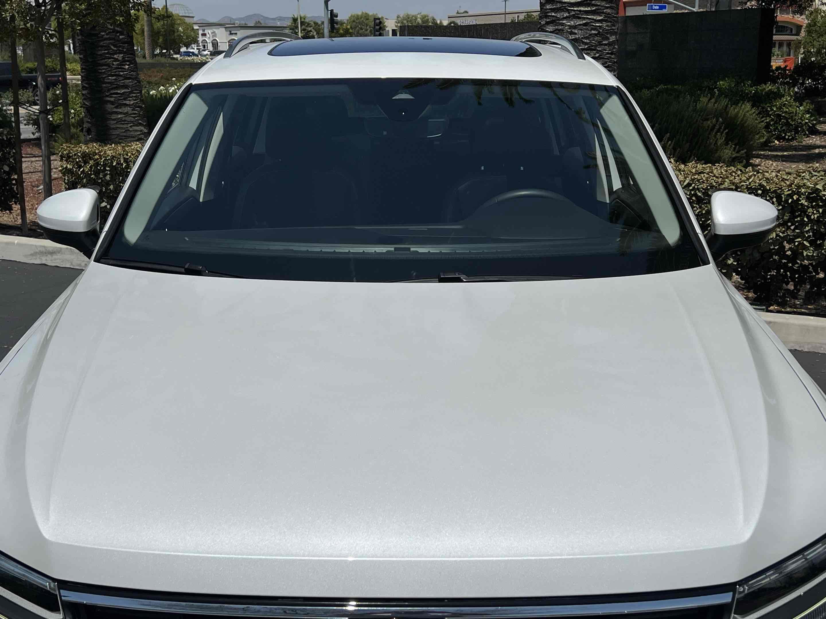 Used 2023 Volkswagen Tiguan SE w/ Panoramic Sunroof Package image 56