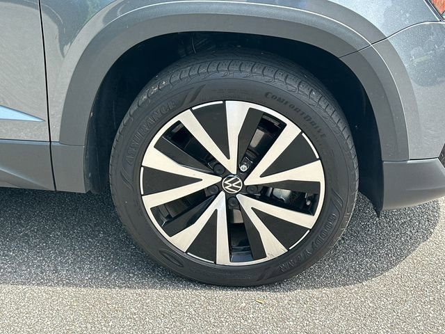 Used 2022 Volkswagen Taos SE w/ IQ.Drive SE Package image 28