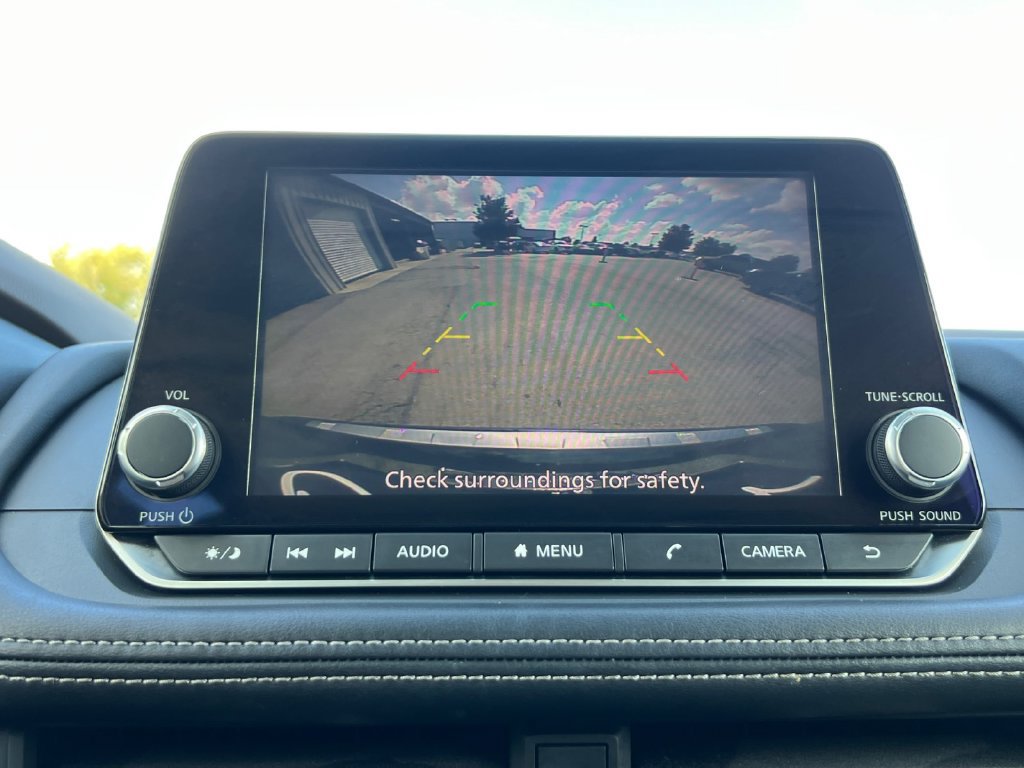 Certified 2023 Nissan Rogue SV FWD image 9