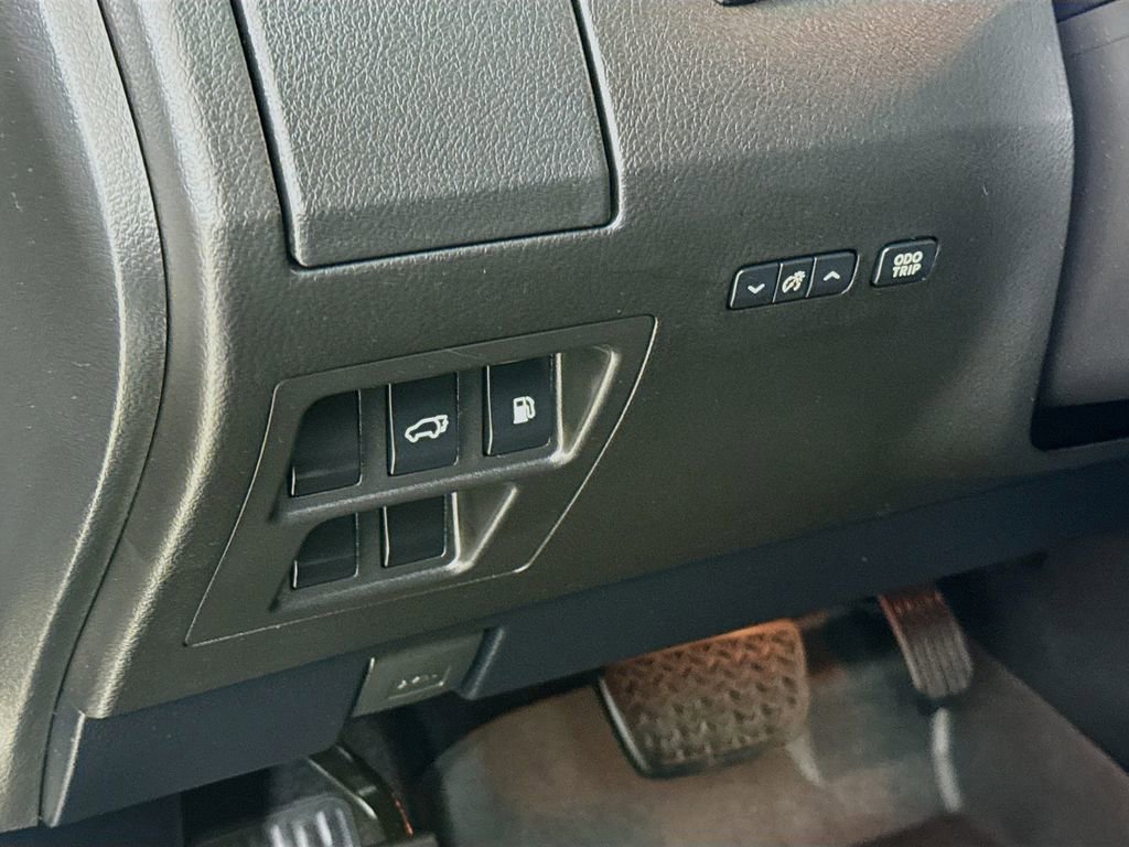Used 2010 Lexus RX 350 AWD image 12