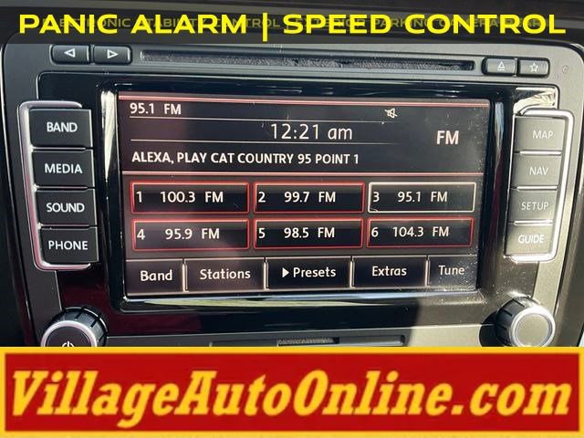 Used 2014 Volkswagen Passat 1.8T SEL Premium image 20