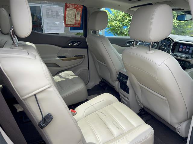 Used 2017 GMC Acadia Denali w/ Technology Package AWD/4WD image 17