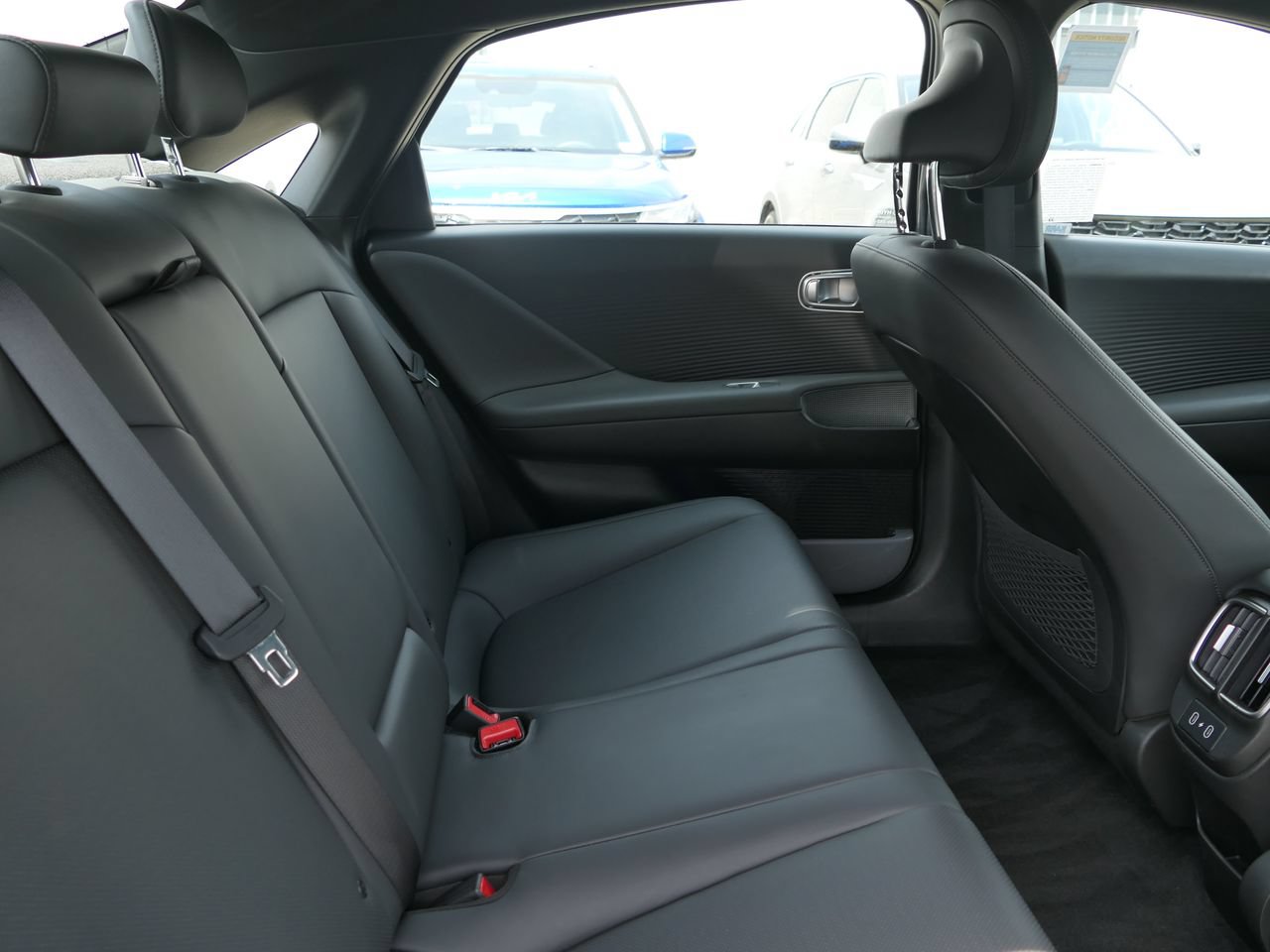 Used 2024 Hyundai Ioniq 6 SEL RWD image 26