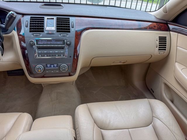Used 2007 Cadillac DTS Luxury II FWD image 13