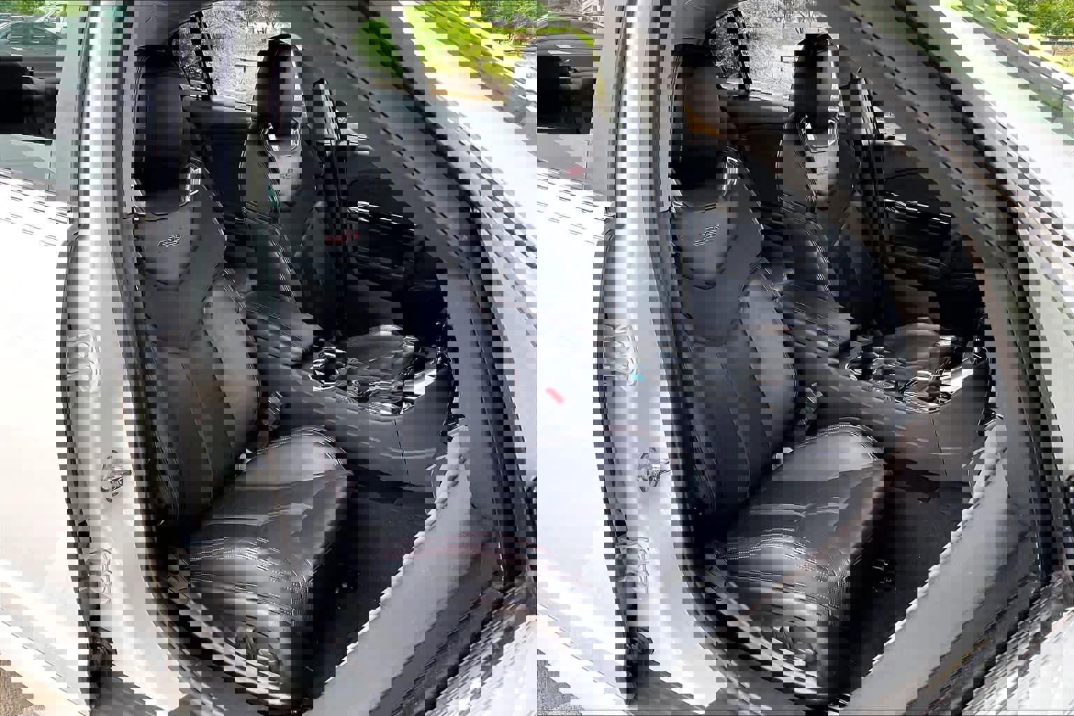 Used 2016 Chevrolet SS image 9