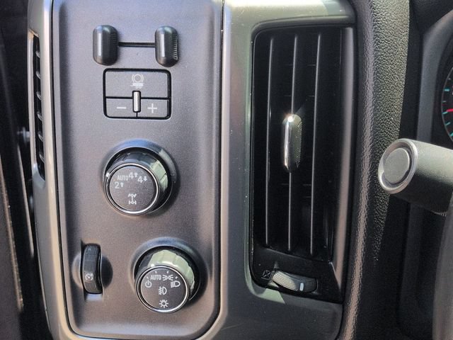 Used 2019 Chevrolet Silverado 1500 LT w/ All Star Edition AWD/4WD image 18
