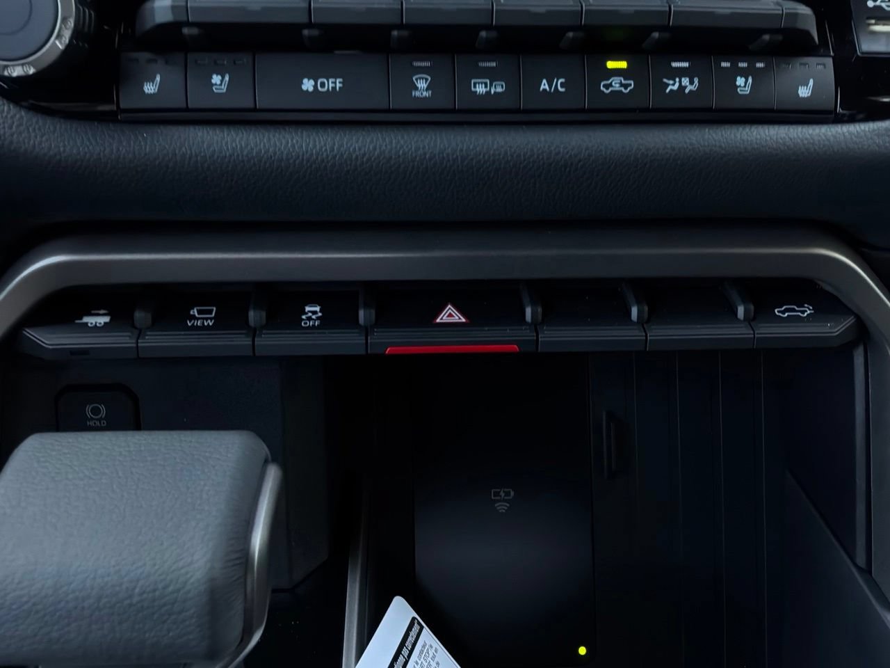 New 2026 Toyota Tundra Limited AWD/4WD image 28