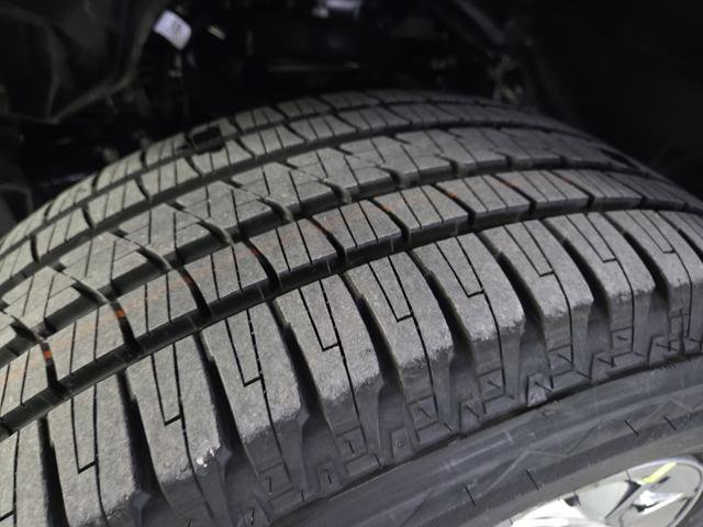 New 2026 RAM 1500 4x4 Crew Cab image 41