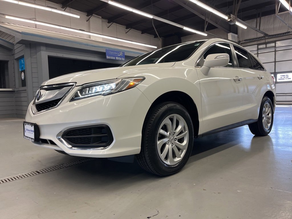 Used 2018 Acura RDX AWD image 3