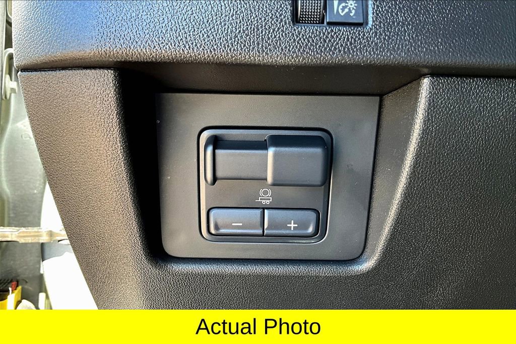 Used 2023 Chevrolet Colorado ZR2 w/ ZR2 Convenience Package III image 24