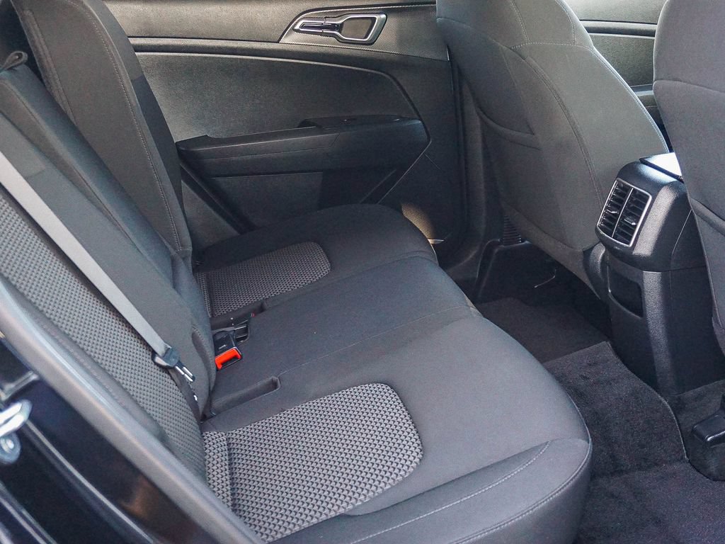 Certified 2023 Kia Sportage LX FWD image 14