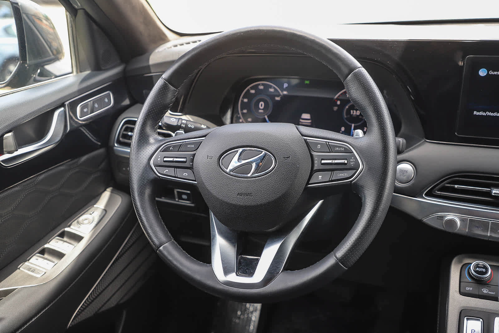 Used 2022 Hyundai Palisade Calligraphy w/ Cargo Package AWD/4WD image 18