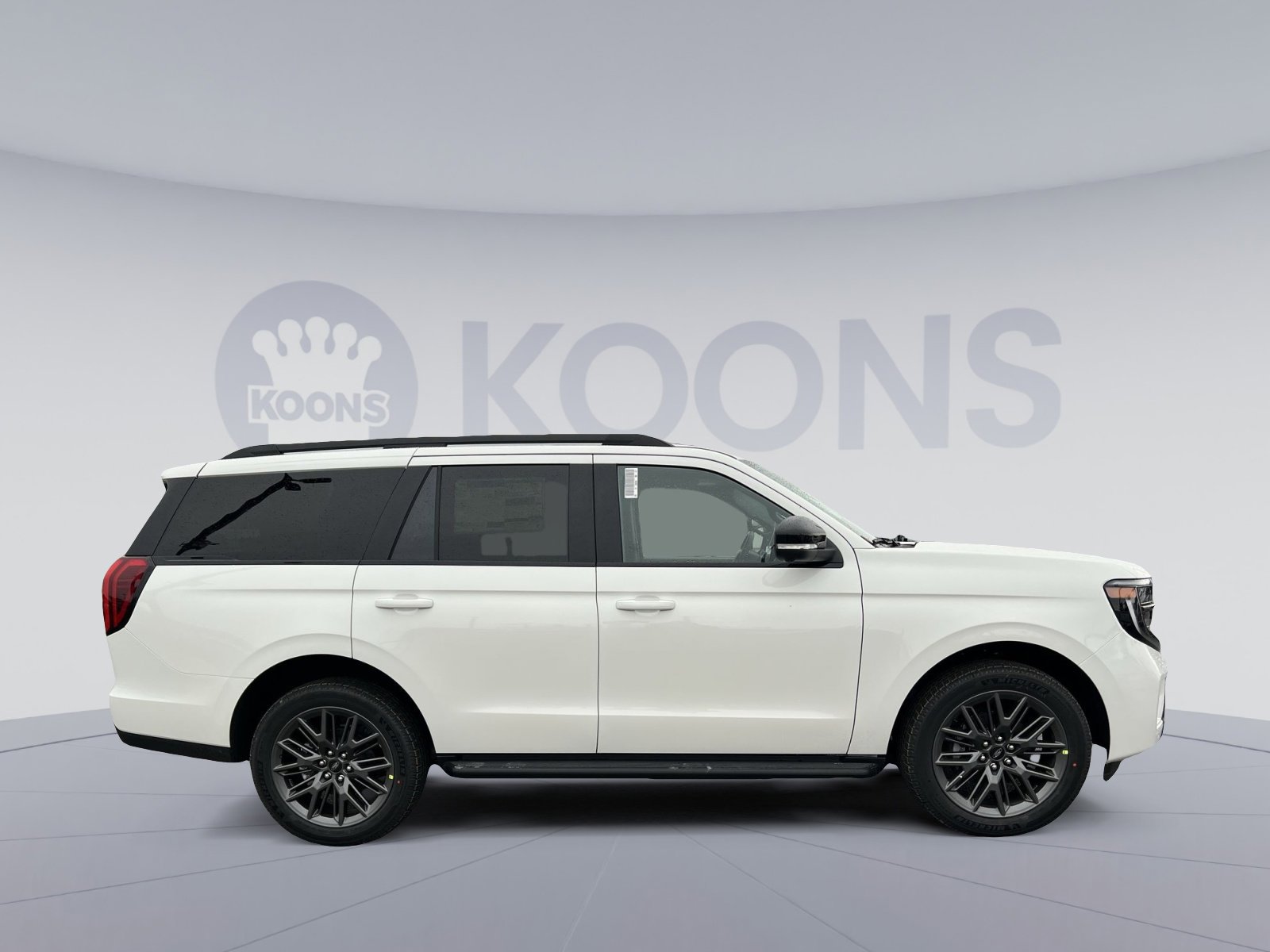 New 2026 Ford Expedition Platinum w/ Stealth Appearance Package image 8