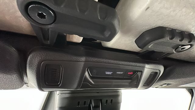 New 2026 Jeep Wrangler Unlimited Rubicon AWD/4WD image 31