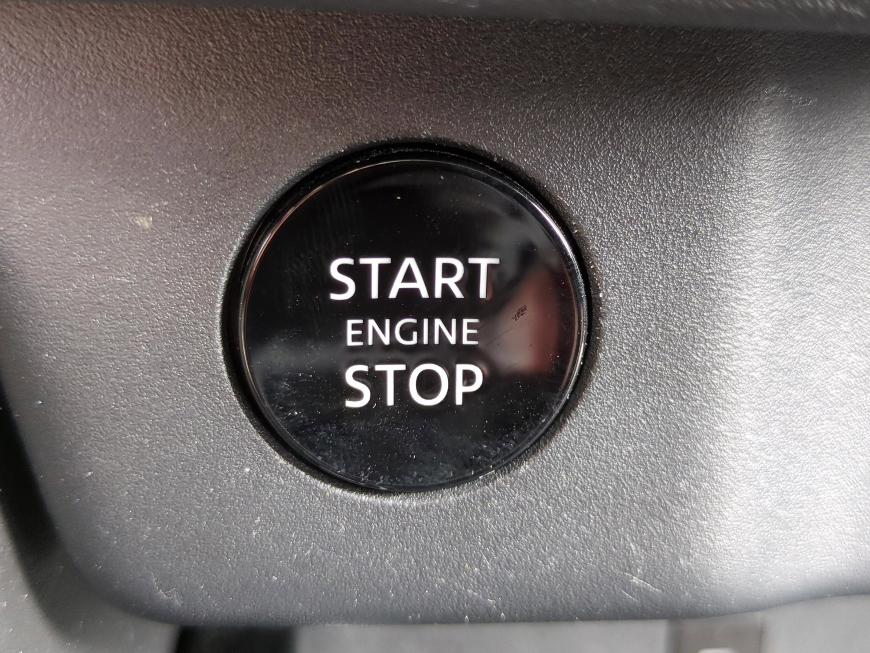 Used 2024 Nissan Rogue SL image 27