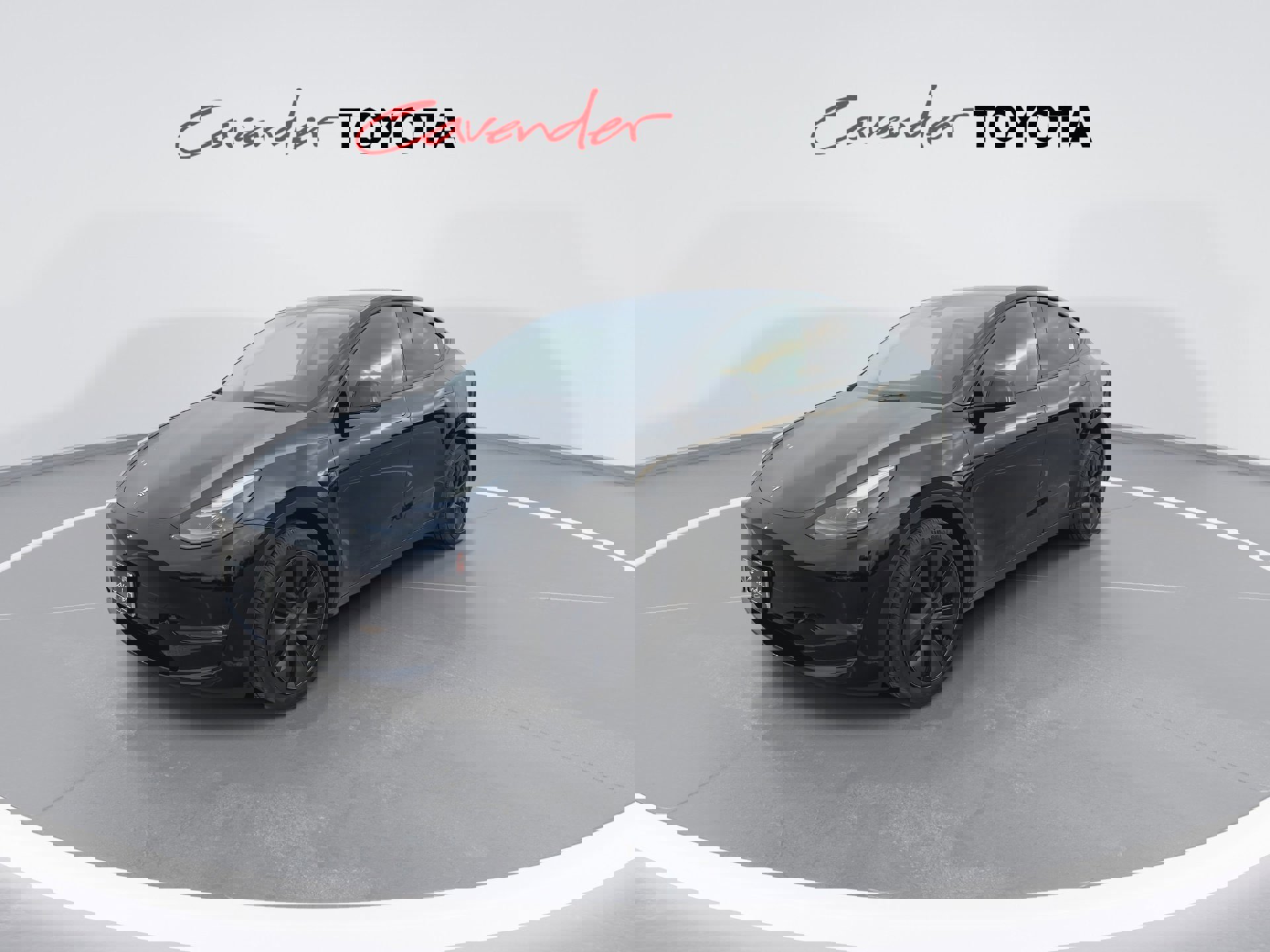 Used 2025 Tesla Model Y Long Range image 4