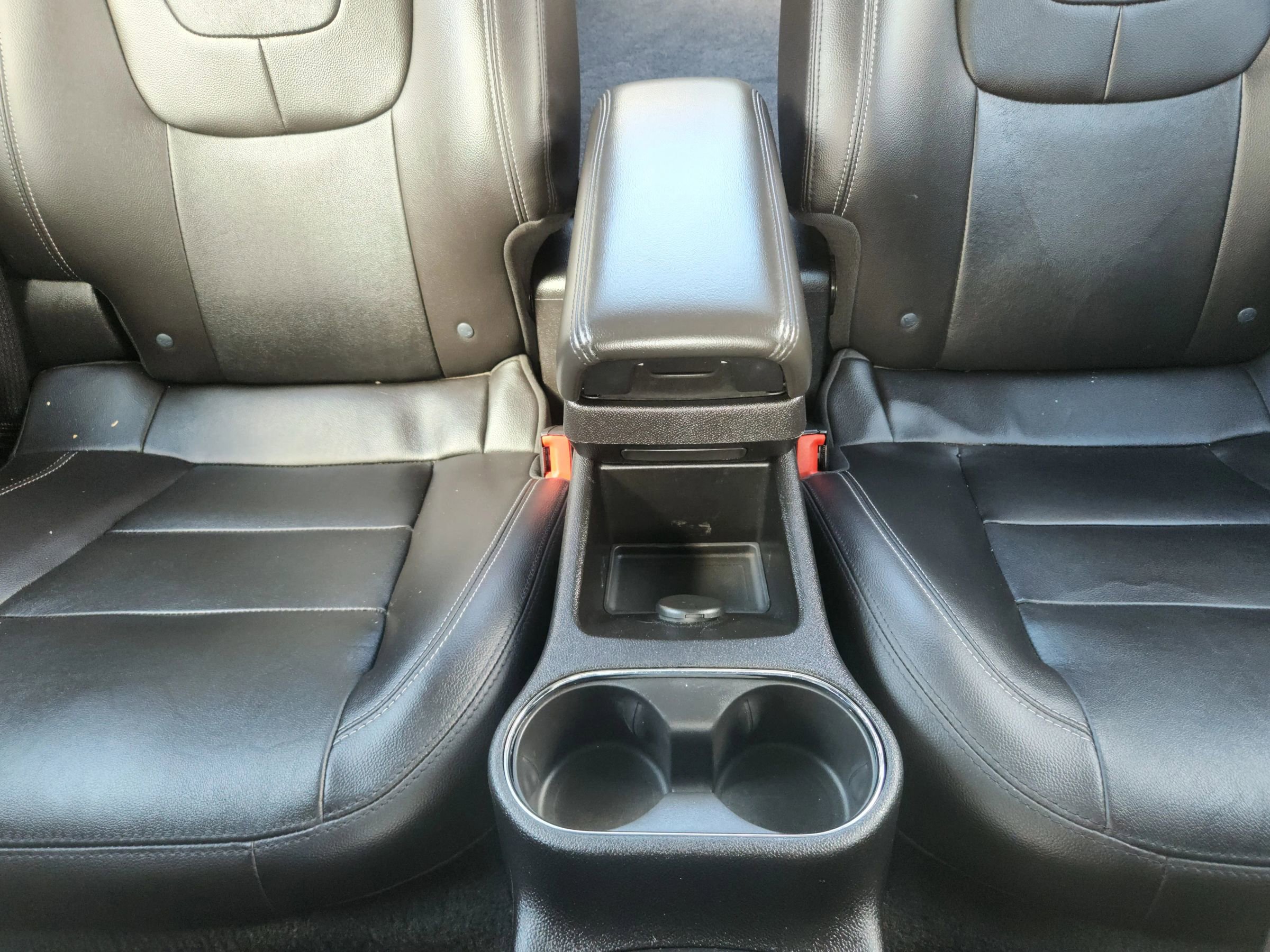 Used 2013 Chevrolet Volt Premium w/ Premium Trim Package FWD image 37