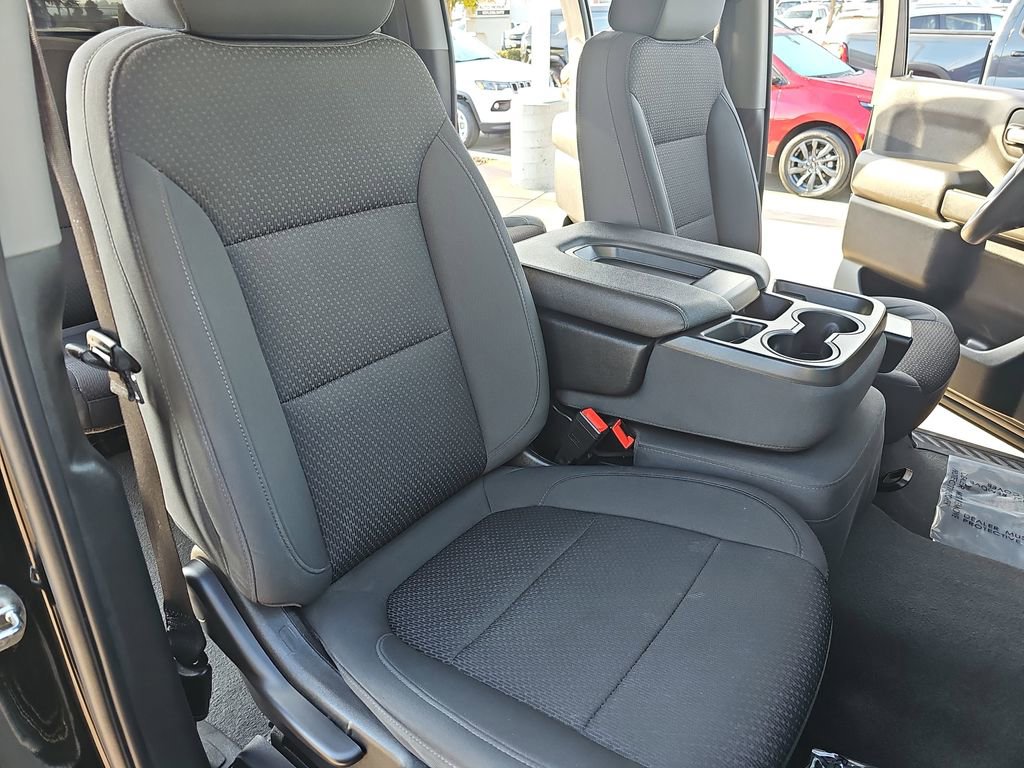 Used 2021 Chevrolet Silverado 1500 Custom w/ LPO, Dark Essentials Package image 10