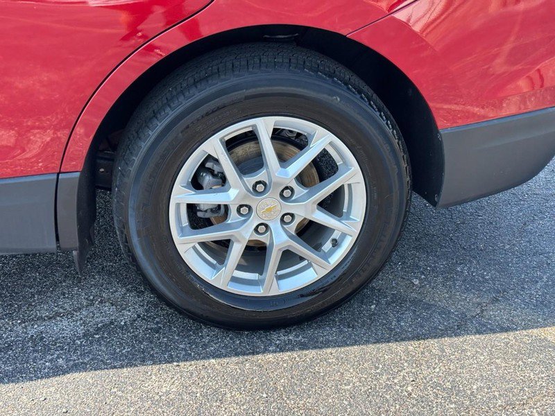 Certified 2024 Chevrolet Equinox LT FWD image 9