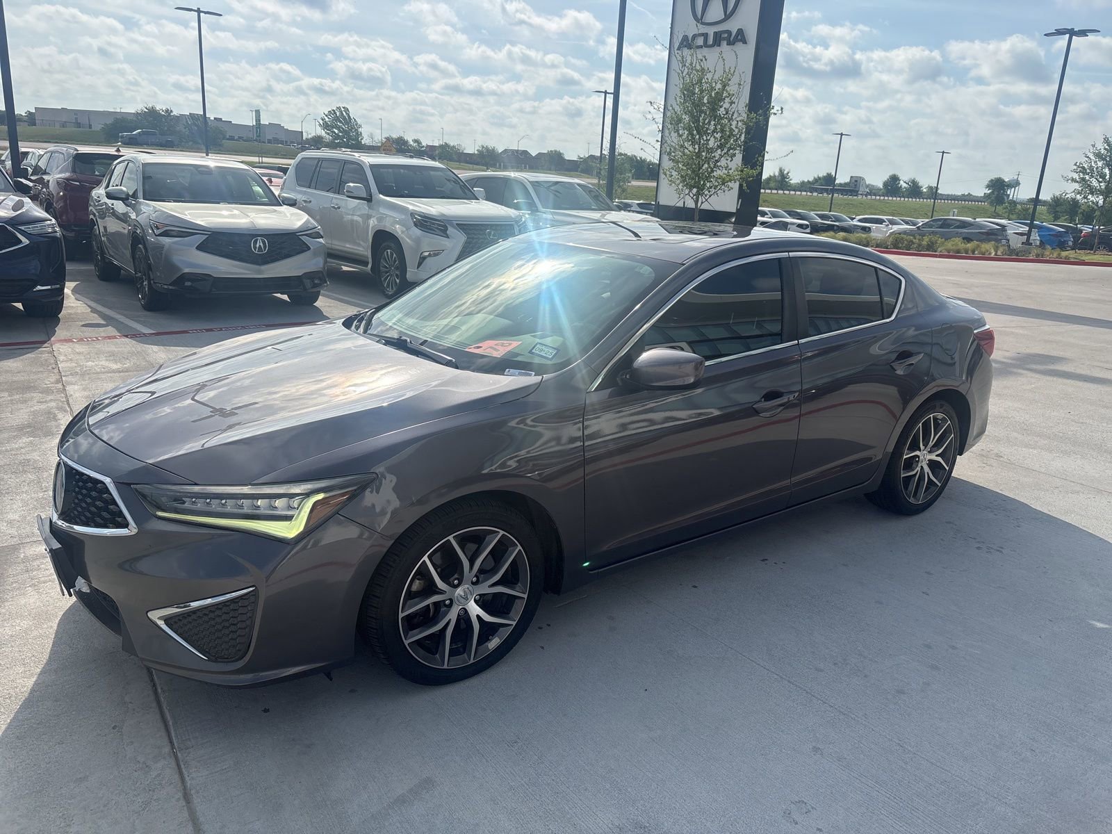 Used 2019 Acura ILX w/ Premium Package image 4