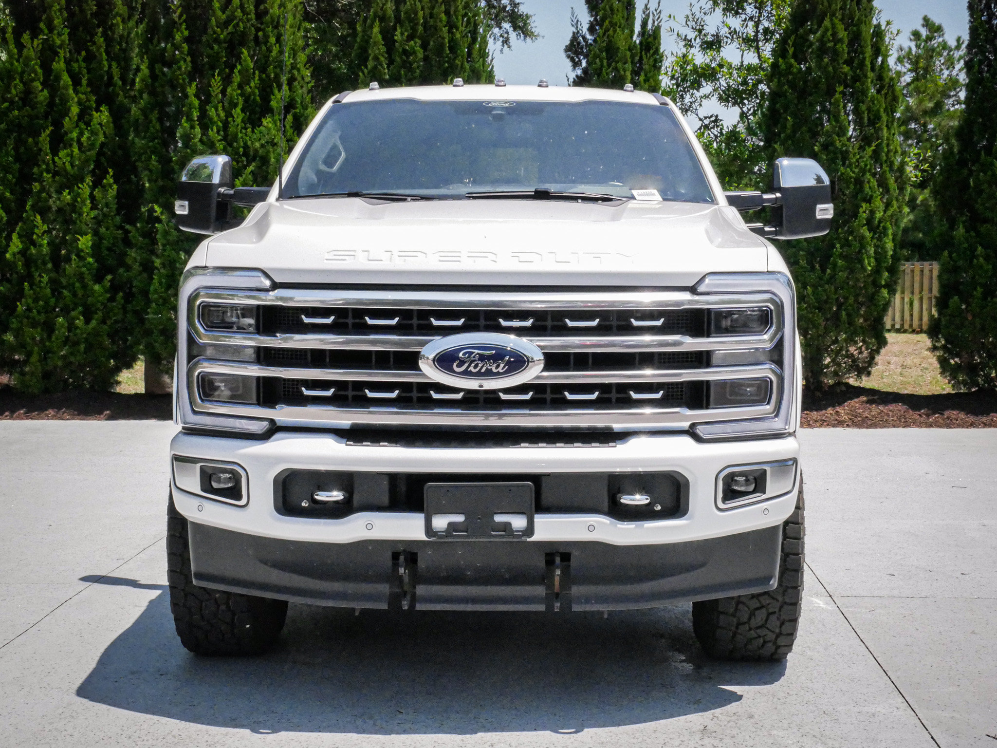 Used 2024 Ford F350 Platinum AWD/4WD image 3