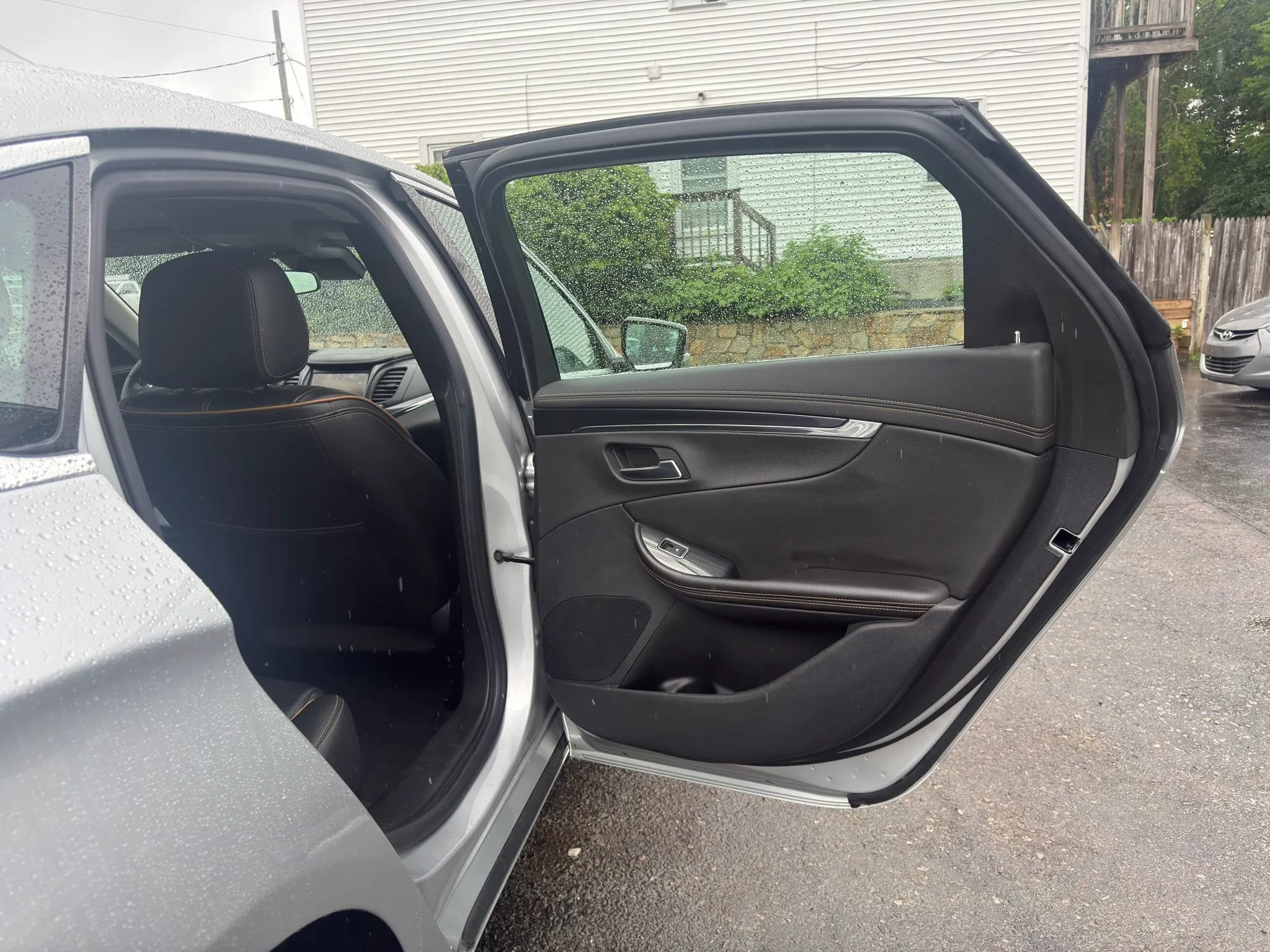 Used 2017 Chevrolet Impala Premier FWD image 17