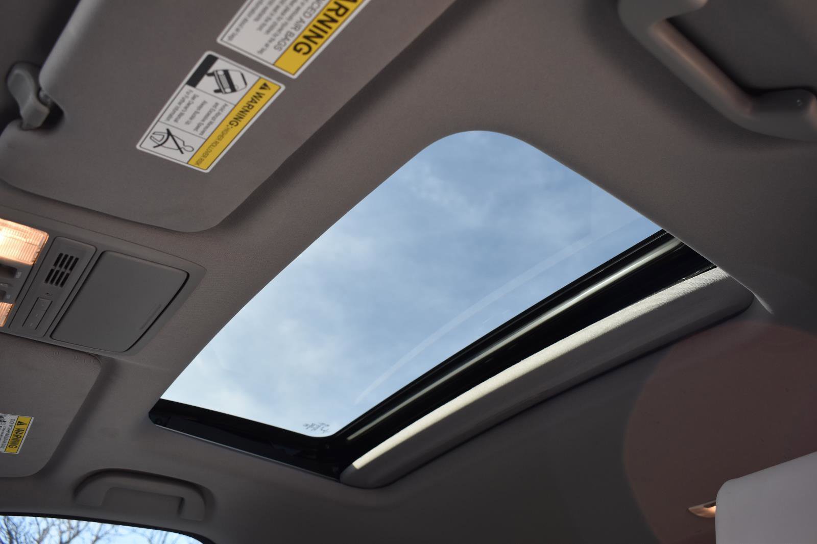 Used 2022 Honda CR-V Touring image 13