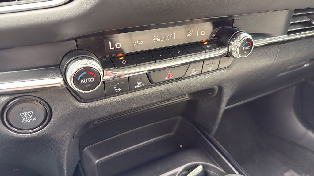 Used 2021 MAZDA CX-30 FWD 2.5 S w/ Premium Package image 33