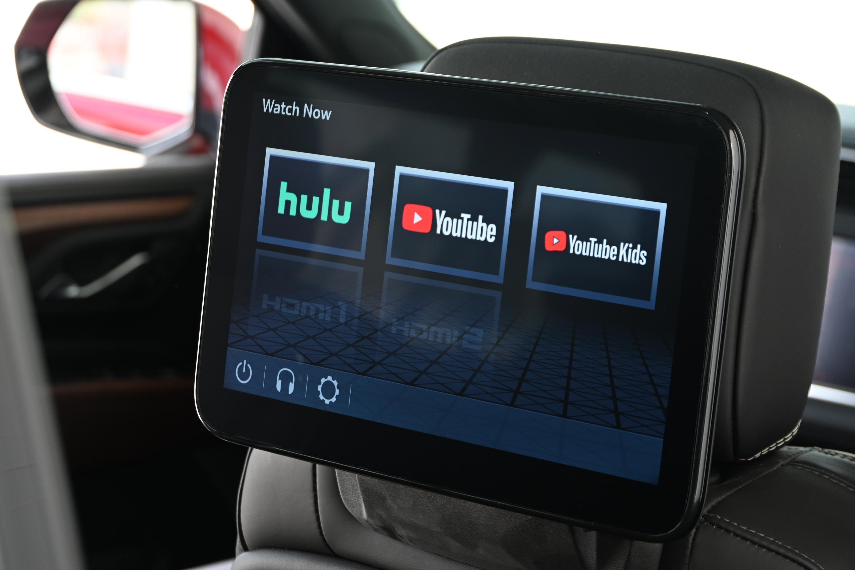 Used 2024 GMC Yukon XL Denali Ultimate AWD/4WD image 26