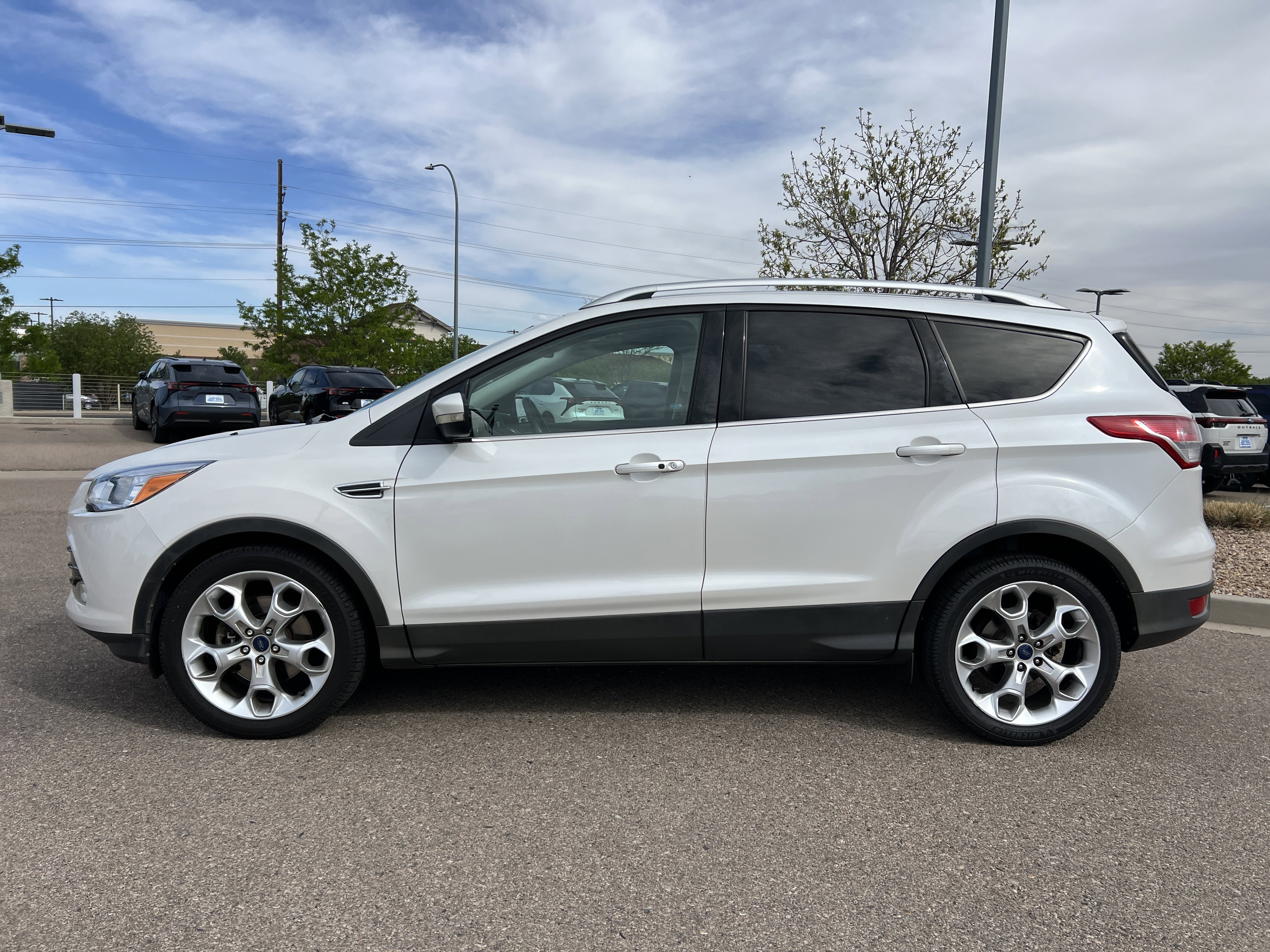 Used 2016 Ford Escape Titanium FWD image 13