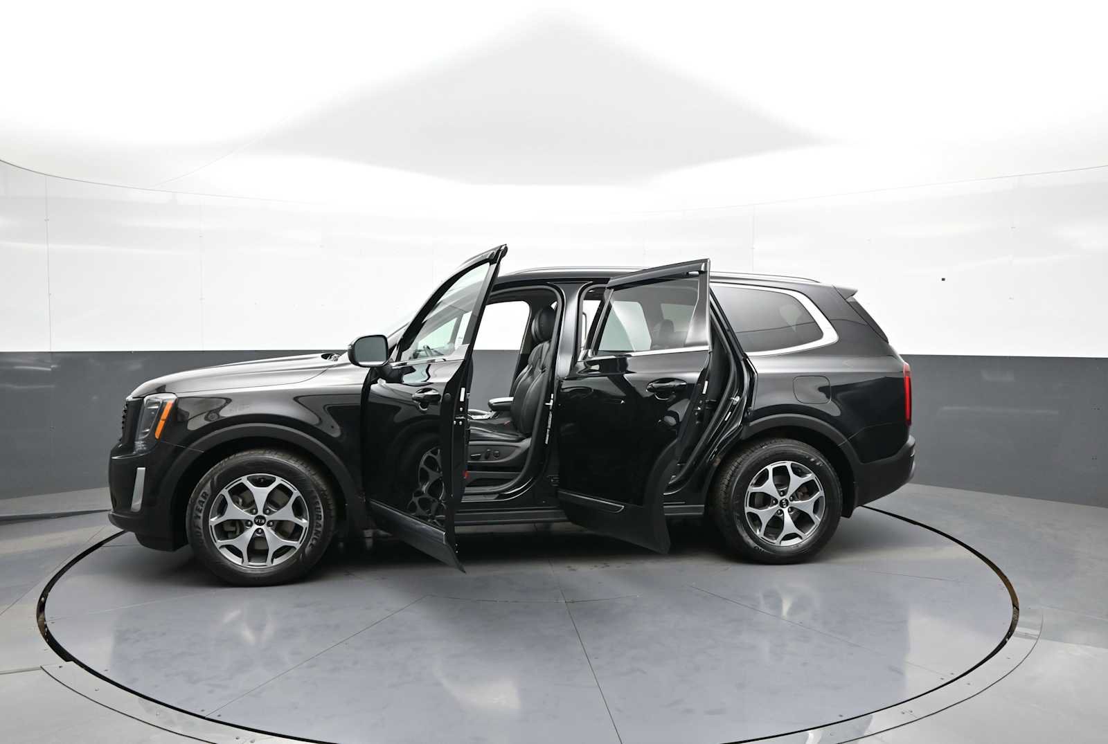 Used 2020 Kia Telluride EX AWD/4WD image 46