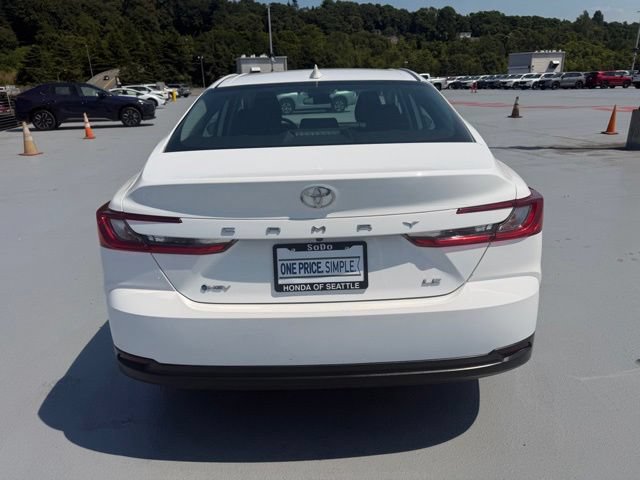 Used 2025 Toyota Camry LE FWD image 4